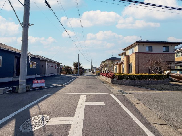 上峰町坊所-第13の前面道路含む現地写真|■■前面道路含む現地写真■■