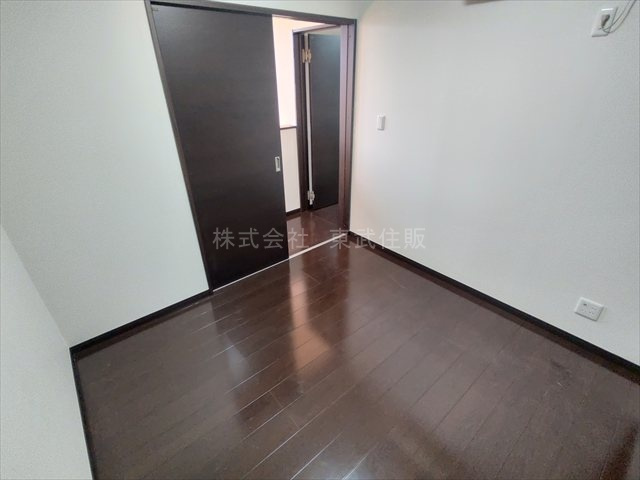 【子供部屋】 | 日高市下鹿山 | 洋室4.5帖中央、お子さんのお部屋にいかがでしょうか