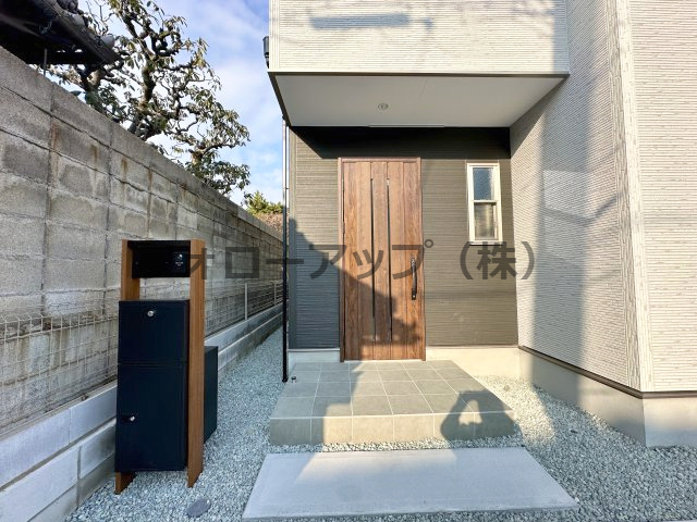 堺市西区浜寺諏訪森町東１号棟　　　　　　　　　　　　　　　　　　　　　　　　　　　　　　　　　　　　　　　　　　　　　