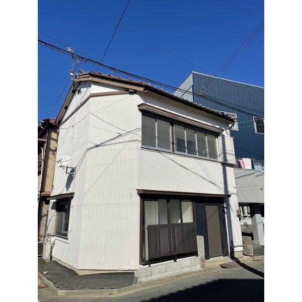 豊橋市絹田町戸建