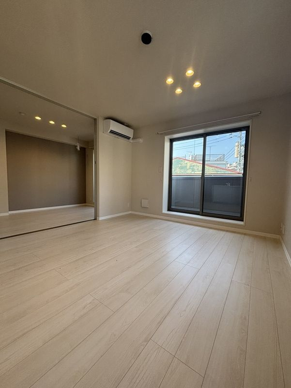 福岡市早良区高取２丁目の賃貸マンションの居間・リビング