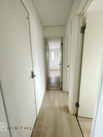 新築戸建・新築建売　いわき市泉町下川第8　泉小学校・泉中学校の玄関