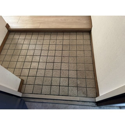 【玄関】 | アソシエール護国寺 | 玄関です