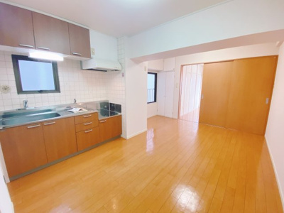 【居間・リビング】 | オーナーズプラザ大山