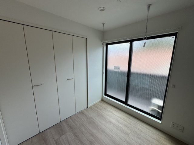 robot home 弁天の洋室