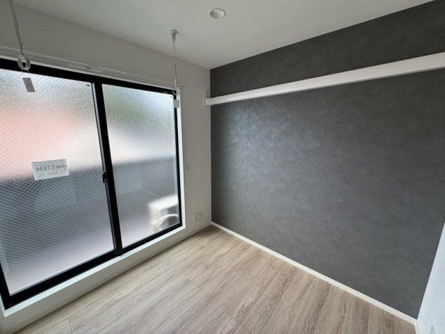 robot home 弁天の洋室