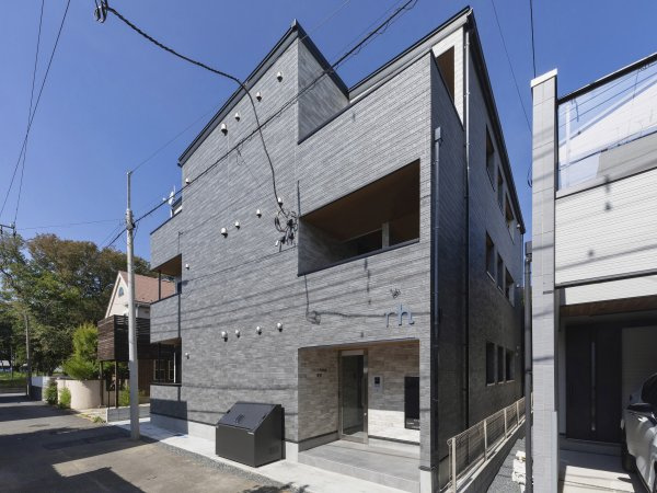 robot home 弁天の外観