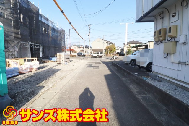 郡山市安積荒井2丁目第3　　　１号棟　　安積第１小学校、安積中学区の外観|南側前面道路