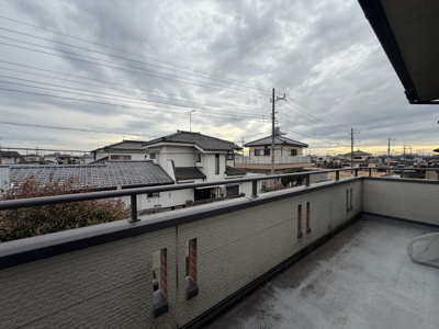 【バルコニー】 | 古河市三杉町2丁目　3SLDK