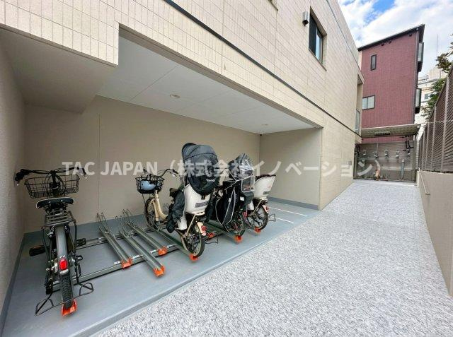 ディアナコート小石川播磨坂レジデンスの駐輪場|敷地内の駐輪場は月額200円～700円/台、バイク置場は月額5000円/台にてご利用いただけます。