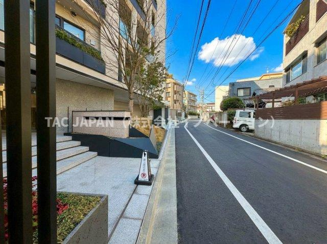 ディアナコート小石川播磨坂レジデンスの外観|【新生活応援キャンペーン実施中！】
当社でご成約のお客様に限り『仲介手数料が無料』または『生活家具・家電プレゼント』をお選びいただけます。
詳細はお気軽にお問合せください。