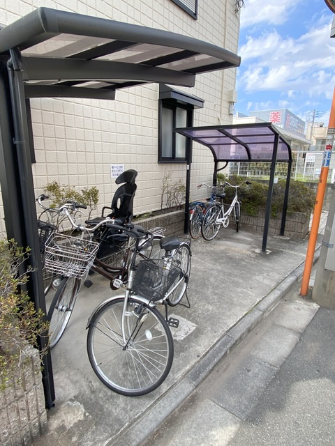 マロンフラッツのその他共用部分|★屋根付き駐輪場★