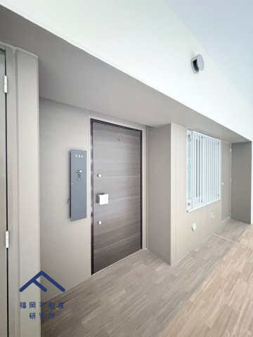 モントーレ香椎浜サーフタワーセンターコートの玄関