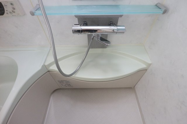 江戸川区谷河内2丁目一戸建の浴室|きれいなお風呂です