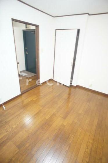 ベルウッド鈴木の居間・リビング