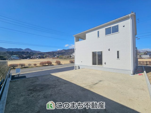 CRADLEGARDEN那須塩原市関谷第4　1号棟の外観|建物完成につき内覧可能です！
飽きのこないシンプルな外観と
閑静な住宅街は永住の地にピッタリです♪