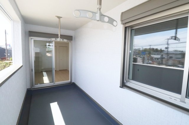 郡山市安積荒井2丁目第3　　　２号棟　　安積第１小学校、安積中学区のバルコニー