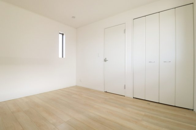 郡山市安積荒井2丁目第3　　　２号棟　　安積第１小学校、安積中学区の洋室|※同社施工例