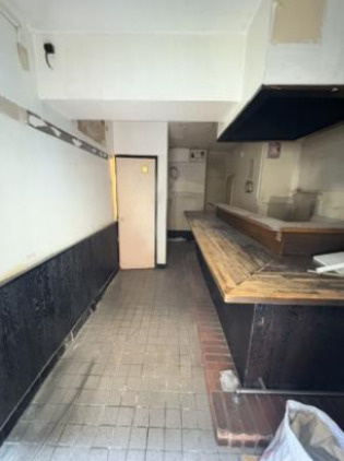 大阪市淀川区新北野１丁目の店舗一部の駐車場