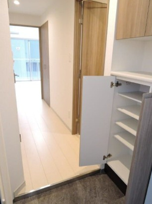 【玄関】 | プレール・ドゥーク中野