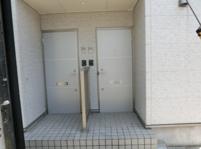 【エントランス】 | シャイロー沼袋