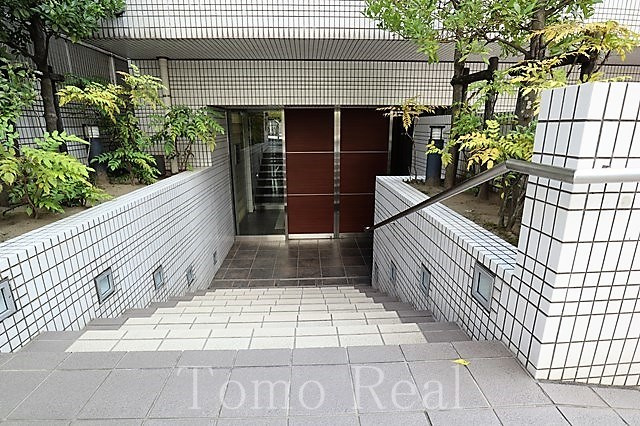 キャビンアリーナ赤坂のエントランス