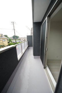 【バルコニー】 | 【仲介手数料無料！！】八王子市東中野　新築戸建て（全2棟）1号棟　5099万円