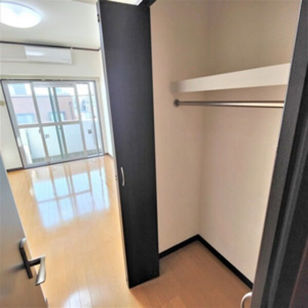 コートデリヴィエール上飯田の収納