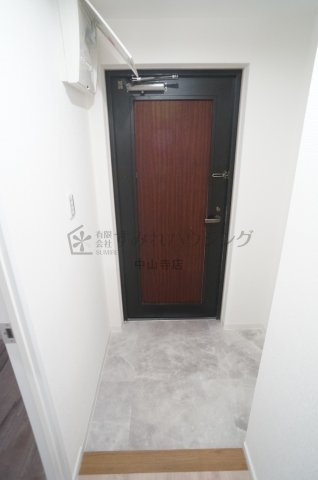 グランドール（安倉中４丁目）の玄関