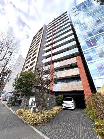 エステムプラザ市谷外濠公園