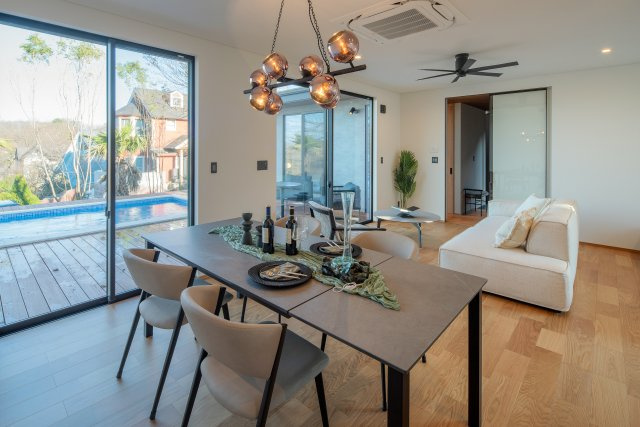 【ダイニング】 | Vilike大室高原