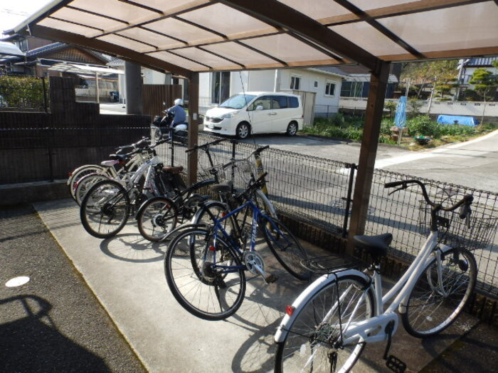 カーサ クレール B棟のその他共用部分|駐輪場