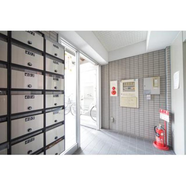 シャルム白楽のエントランス