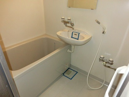 ジュネスシティの浴室|別号数タイプ