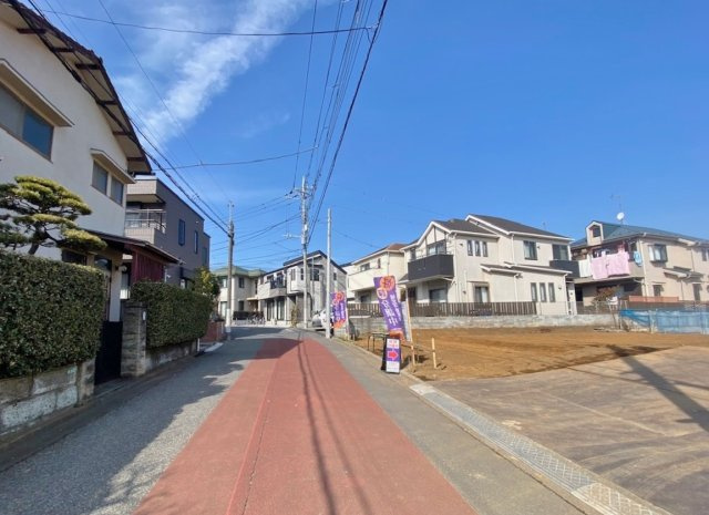 練馬区平和台1丁目 全2区画 B区画の前面道路含む現地写真|伸びやかな南西側約6ｍ公道に面してます
平和台1丁目の落ち着いた住宅地
利便施設も近く生活しやすい住環境です