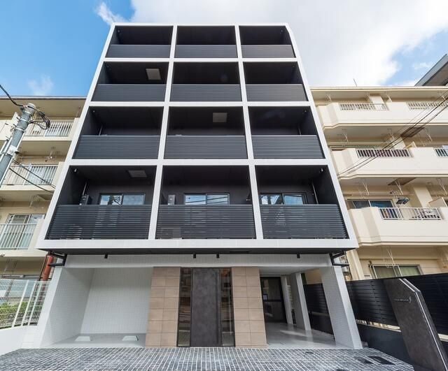 エストゥルース小竹向原