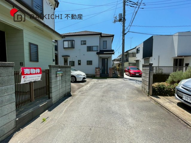 【前面道路含む現地写真】 | 北本市東間7丁目　中古戸建