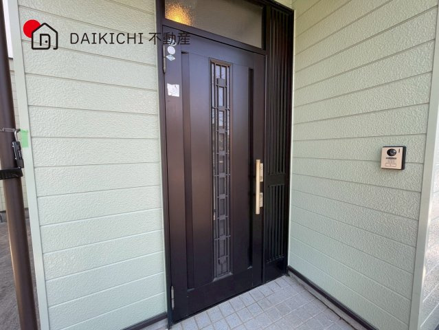 【玄関】 | 北本市東間7丁目　中古戸建