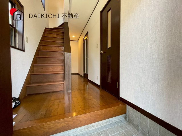 【玄関】 | 北本市東間7丁目　中古戸建
