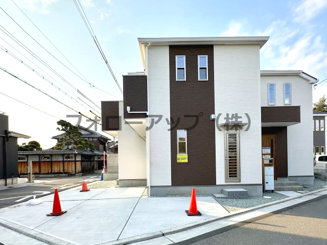 堺市西区浜寺諏訪森町東4号棟