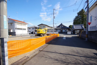 【前面道路含む現地写真】 | 【仲介手数料無料！！】日野市石田　建築条件なし売地（全4区画）B区画 3880万円