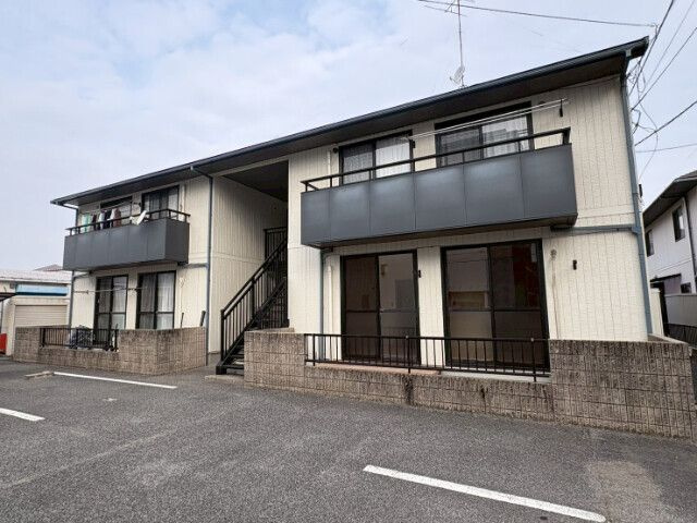 ユートピア今保Bの外観