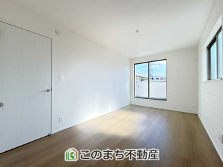 【洋室】 | ハートフルタウン宇都宮市砥上町1110番　1号棟 | 南向きで陽当たりの良い洋室♪風通しもよく快適です☆
