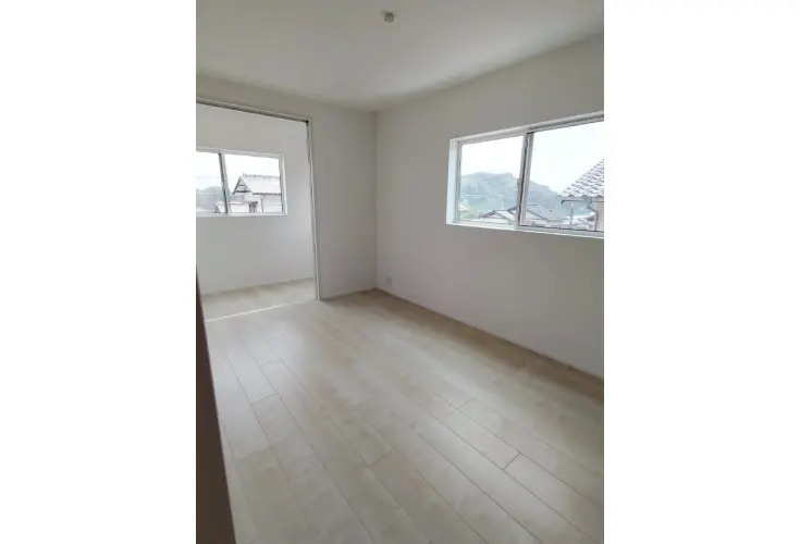 新築戸建　真亀3丁目の洋室|洋室・サンルーム