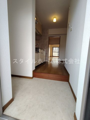 【玄関】 | ベネッセレ豊橋西Ⅲ | イメージ写真です。