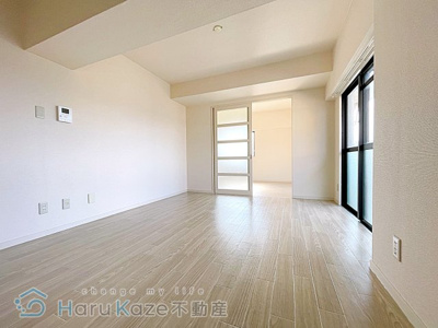 【居間・リビング】 | 第5梅野ビル【名古屋市賃貸・ペット可】