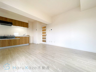 【居間・リビング】 | 第5梅野ビル【名古屋市賃貸・ペット可】