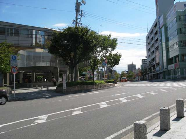 名鉄東岡崎南館の駐車場