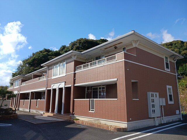 宇部市大字西岐波のアパート
