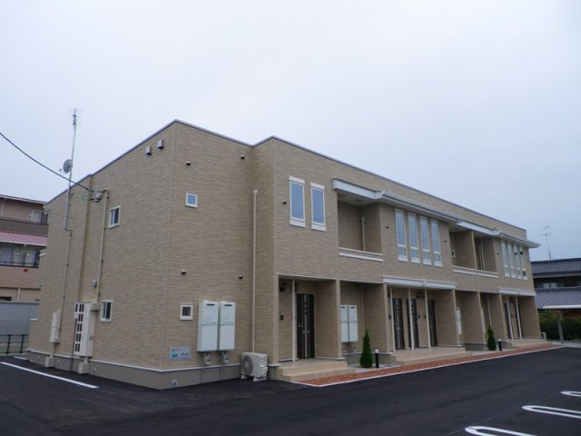 宇部市東芝中町のアパート